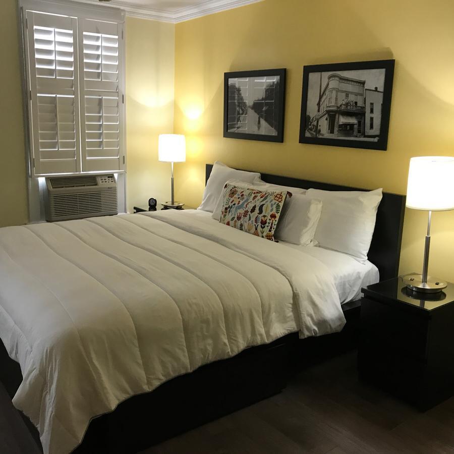 The Sherman Inn เบทส์วิลล์ ภายนอก รูปภาพ