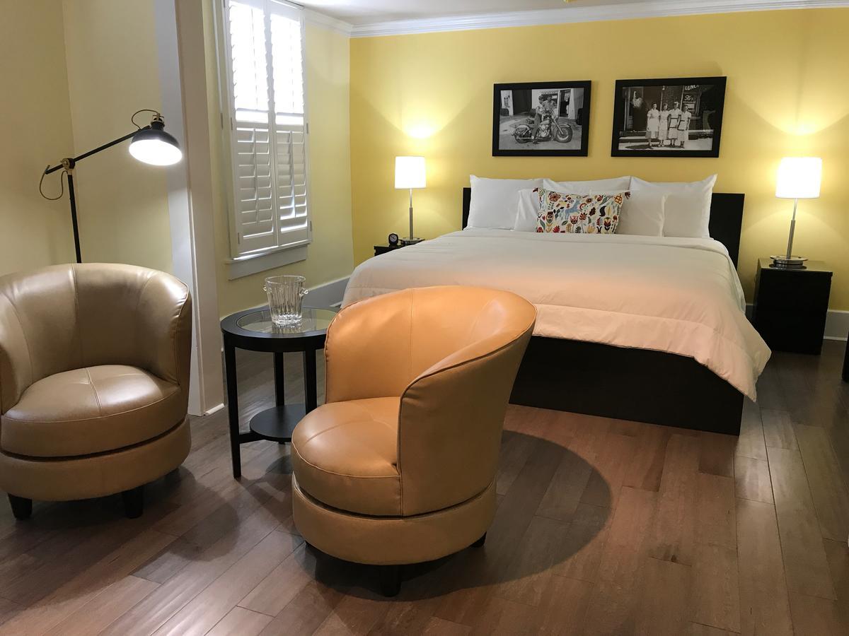 The Sherman Inn เบทส์วิลล์ ภายนอก รูปภาพ